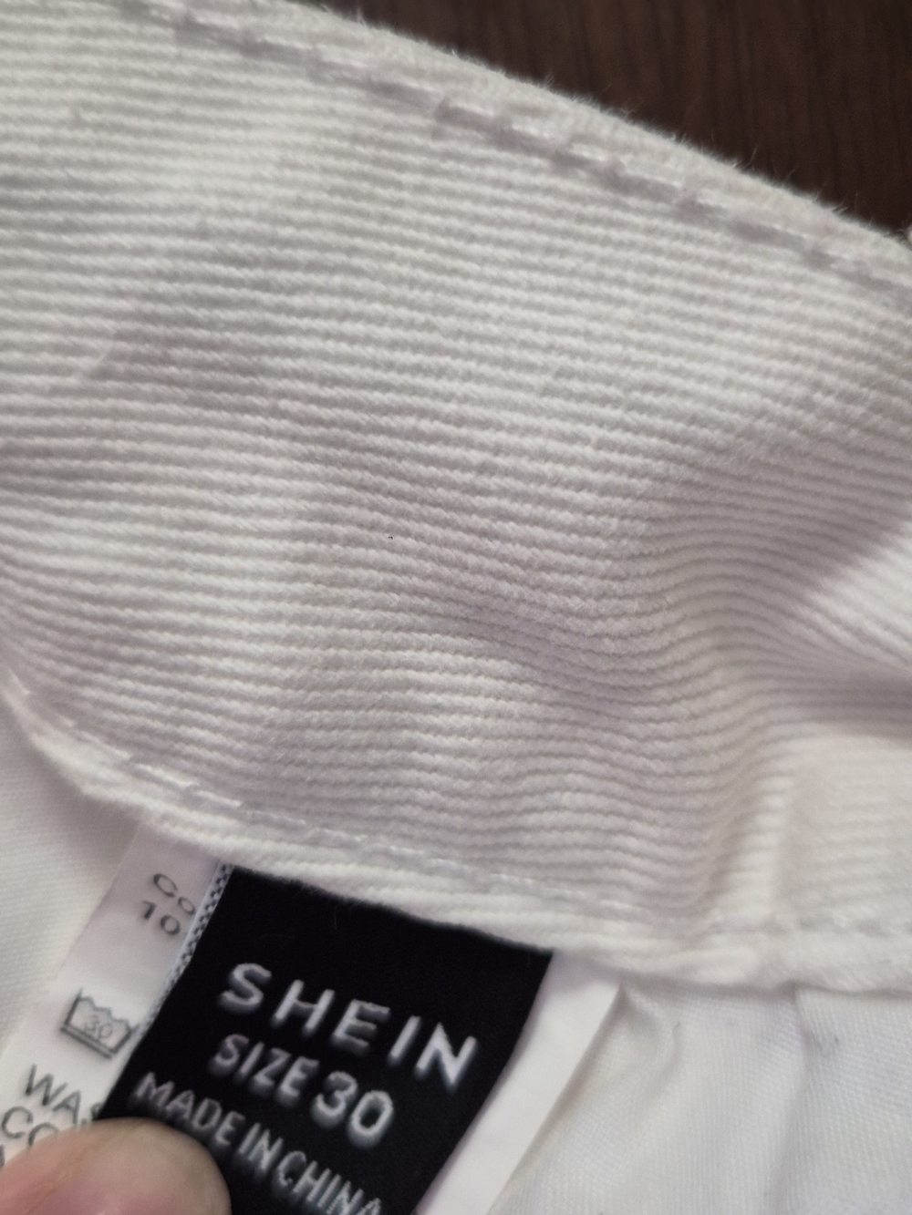 SHEIN Men’s Classic White Shirt - Size 30